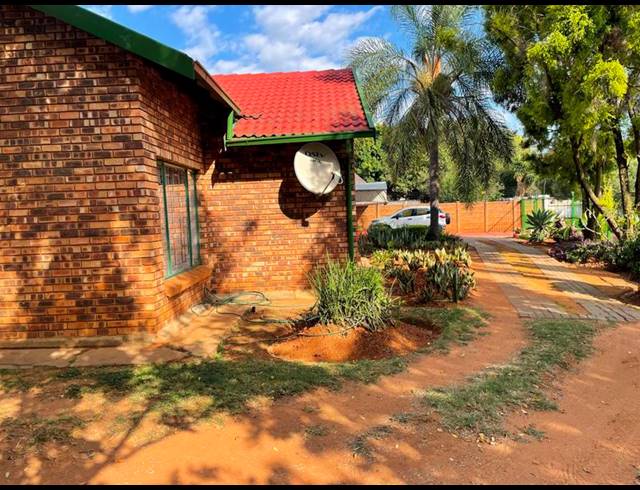 3 BEDROOM HOUSE FOR SALE IN CHANTELLE